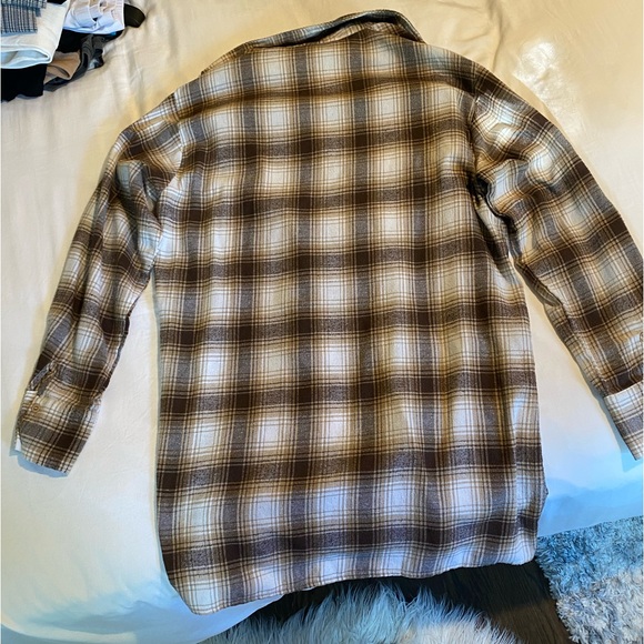 Brown plaid shirt - Picture 3 of 3